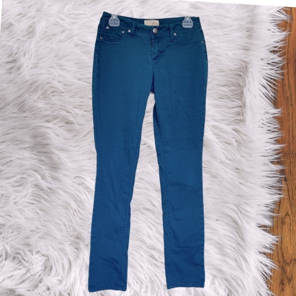 Earl Jean Galaxy Blue‎ Denim Jeans Size 6 Skinny Leg Casual Pants